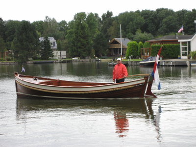 Bouwhuis houten reddingssloep