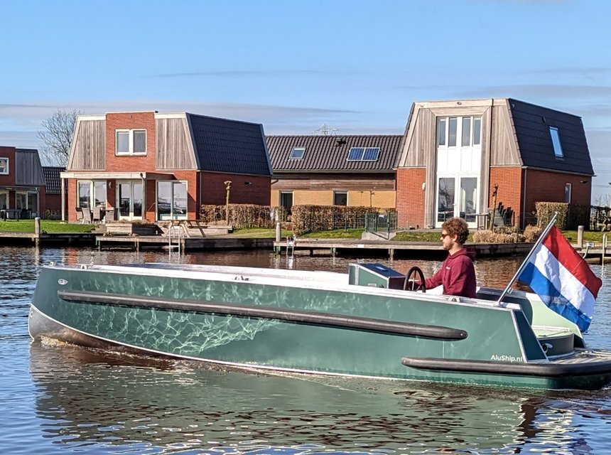 E-tender 600 elektrische sloep  huren